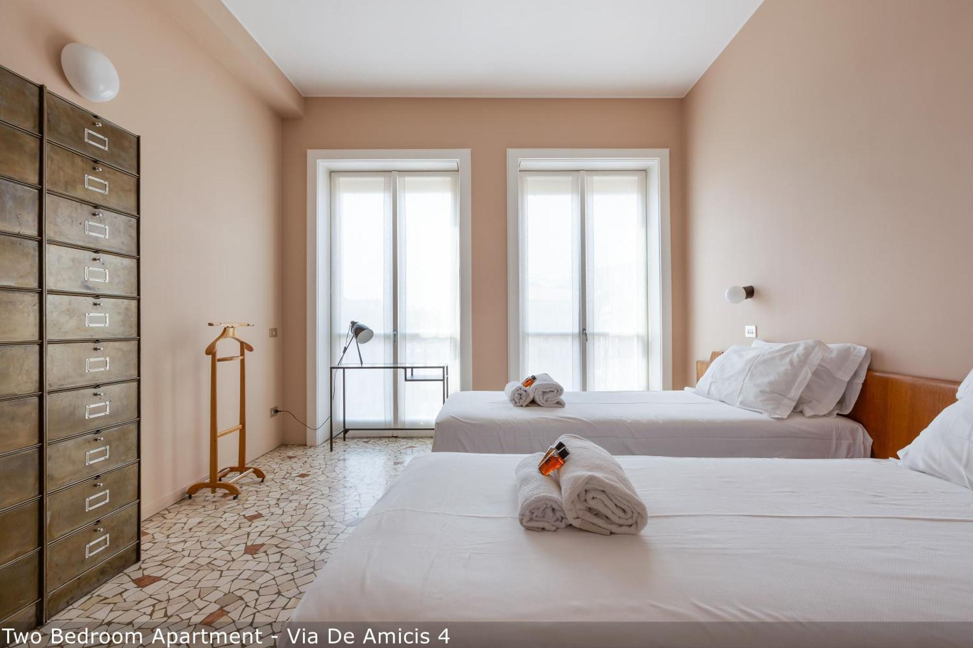 Brera Apartments In Porta Ticinese Мілан Екстер'єр фото